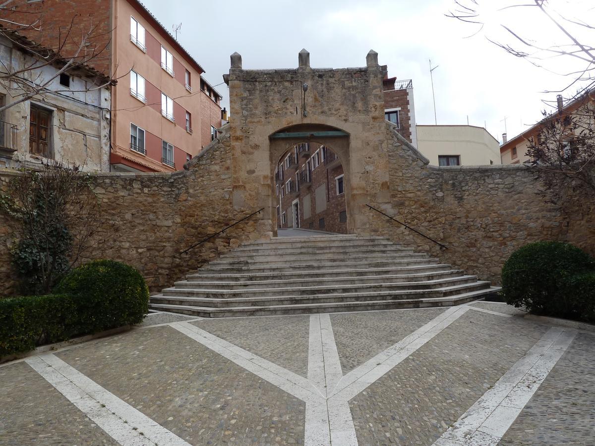 Albergue "El Rio" Cella Exterior photo